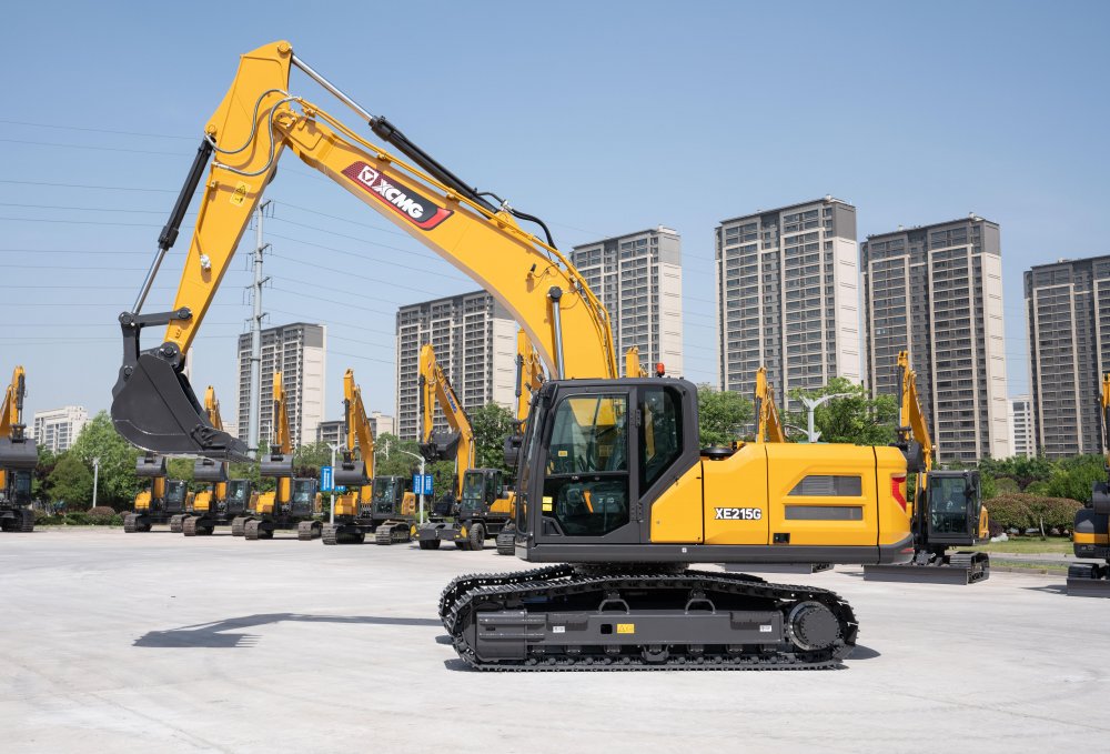 Гусеничный экскаватор XCMG XE215G
